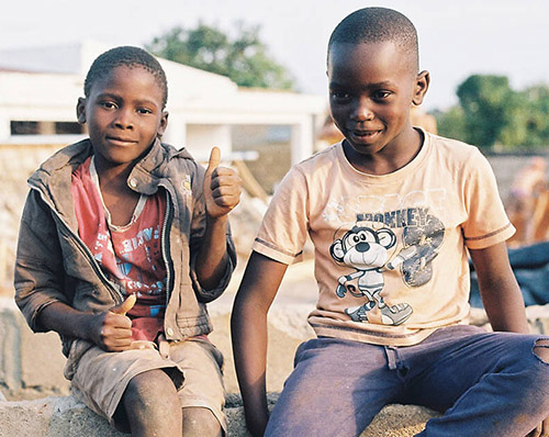 Kids in Mozambique smiling