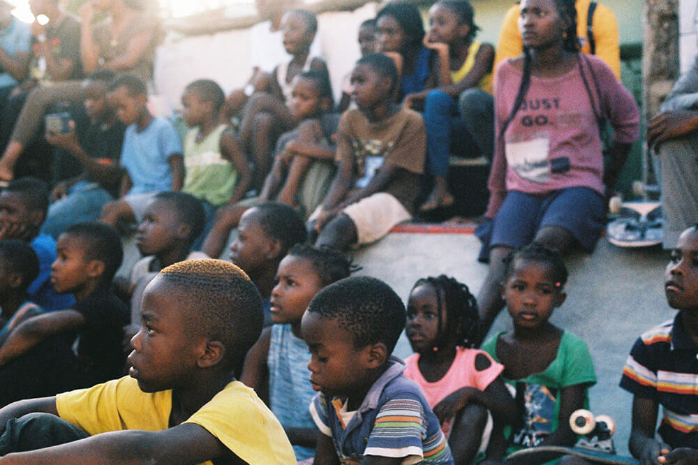 Kids in Maputo's skatepark